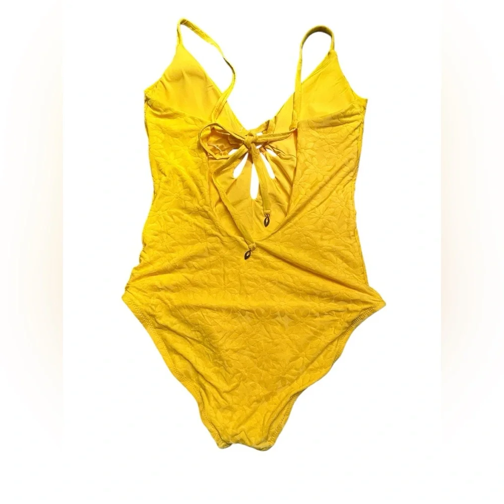 TRINA TURK yellow Joplin Jacquard Cutout Plunge One-Piece Swimsuit Size 12 NWT - Picture 6 of 11